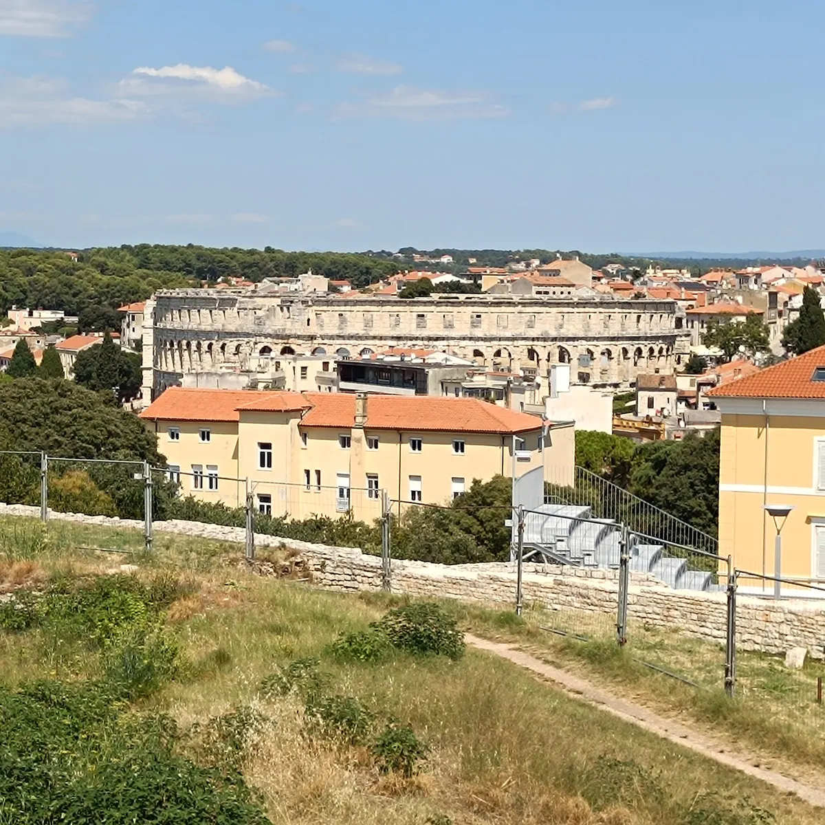 pogled na Arenu